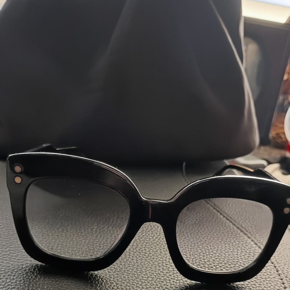 Bottega Veneta Glossy Black Glasses